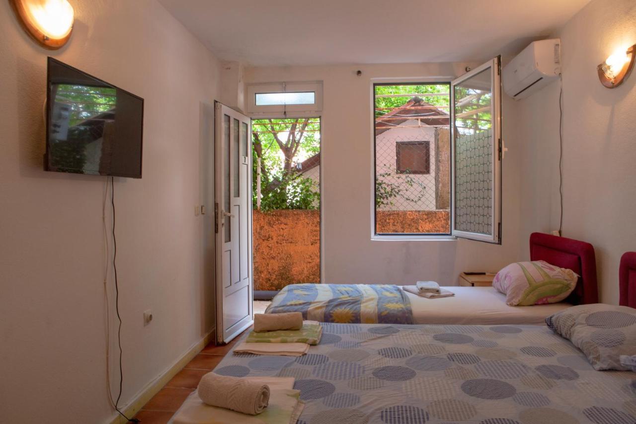 Family Apartments Vukcevic Canj Ngoại thất bức ảnh