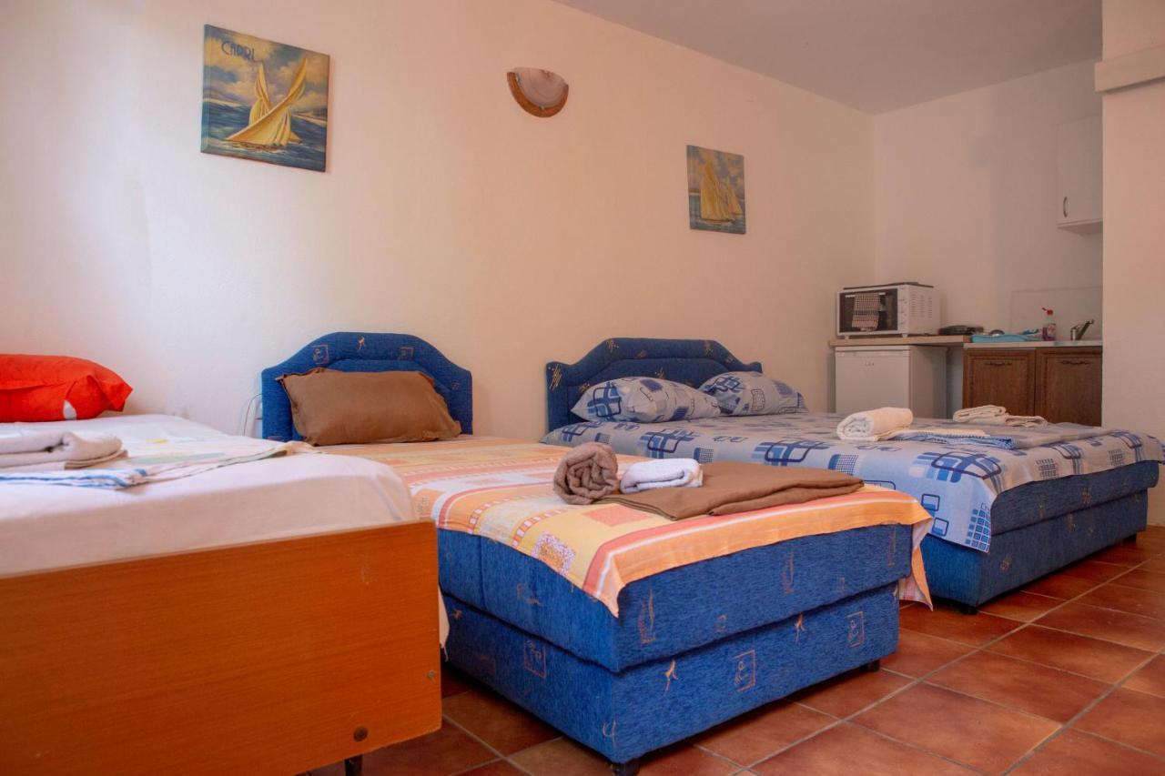 Family Apartments Vukcevic Canj Ngoại thất bức ảnh